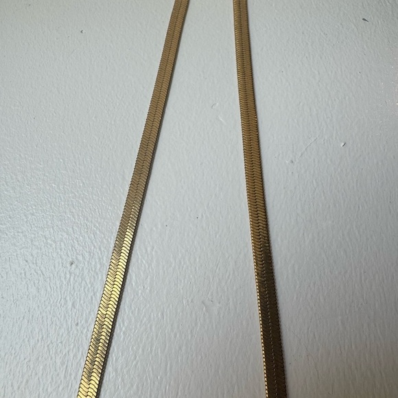 Gold Tone Herringbone Necklace - Picture 2 of 2